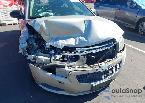 2013 Chevrolet Cruze Ls Auto z USA, uszkodzony, nr VIN 1G1PA5SG1D7301319